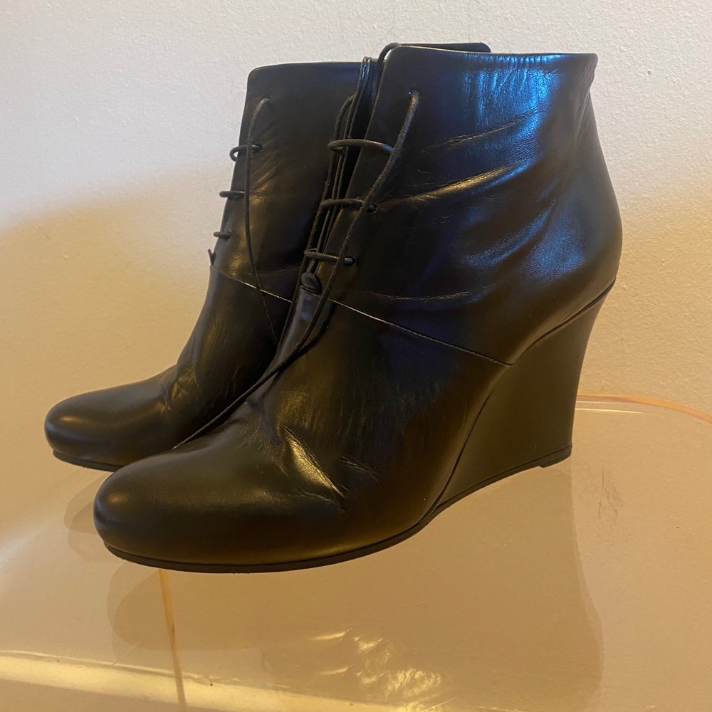 Jil Sander black leather wedge booties
